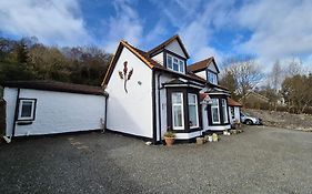 Montague Villa